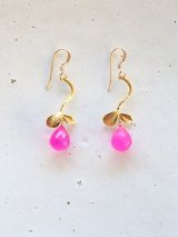 14KGF　shockingpink　pierce 