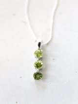 SILVER925　peridot necklace