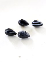 14KGF onyx pierce