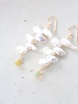 14KGF  opal pearl  pierce