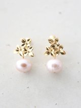 pearl earrings