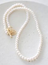 baby　pearl necklace