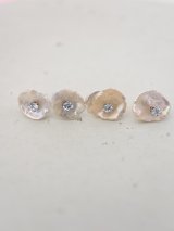 stainless　 pearl　pierce