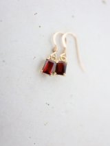 14KGF garnet pierce