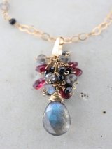 14KGF labradorite pierce