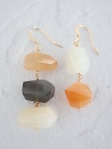 14KGF moonstone pierce