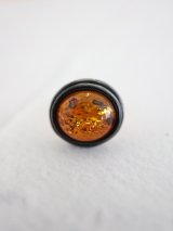 amber　riug