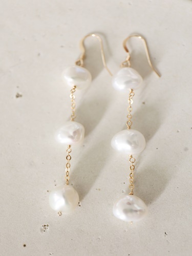 14KGF pearl 三連pierce