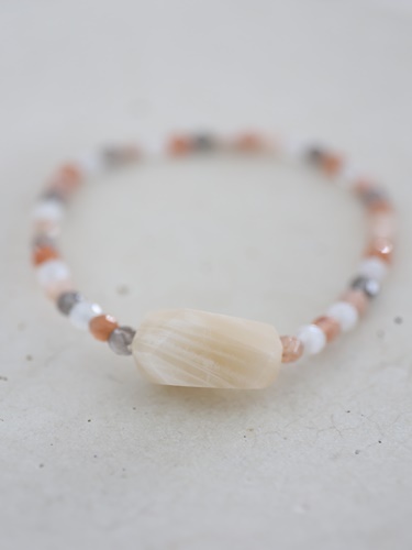  moonstone bracelet